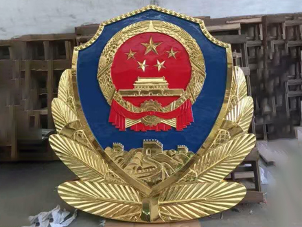 警徽定制的材料有哪些